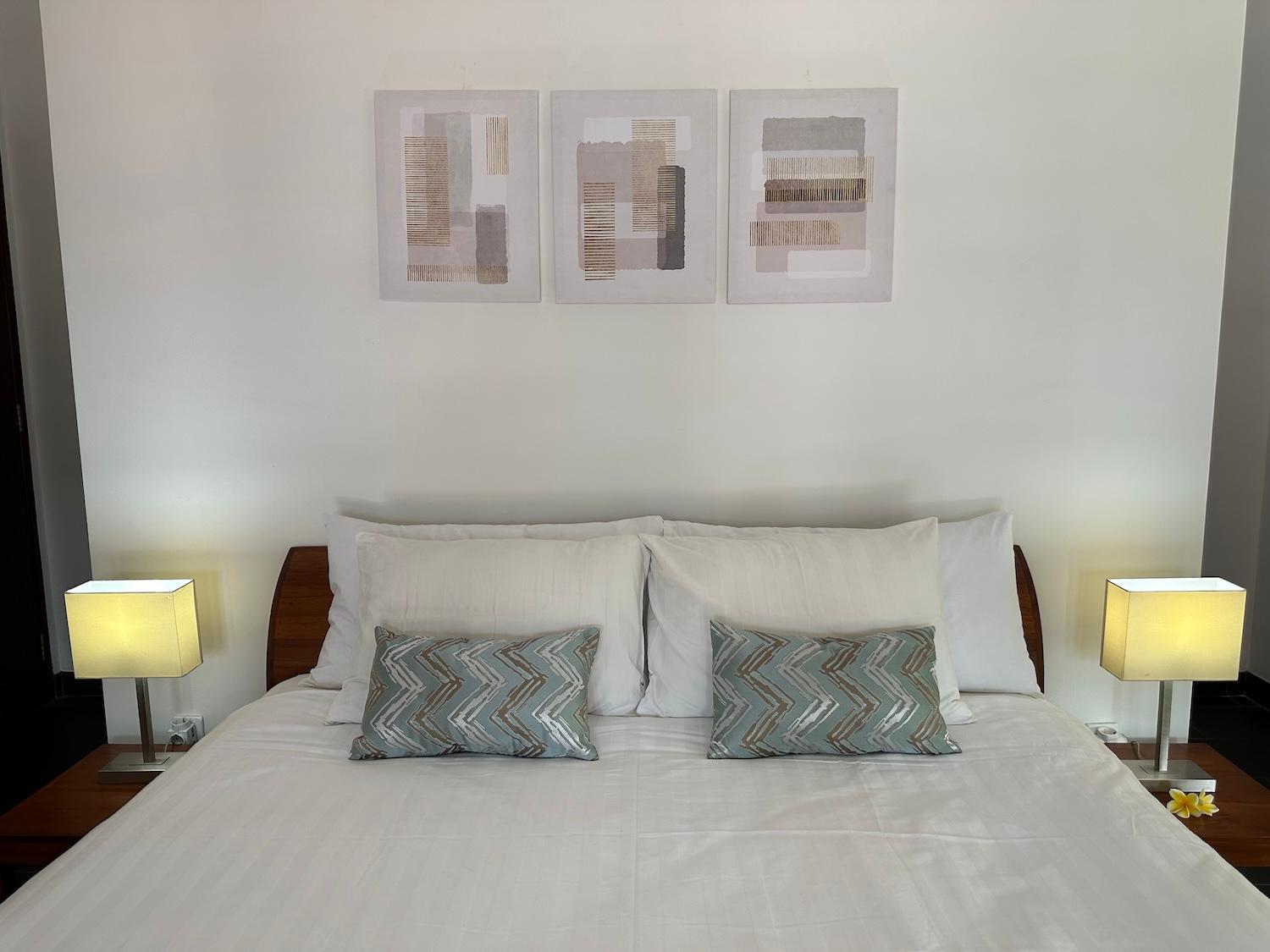 Bale Solah Lombok Holiday Resort Senggigi Exterior photo